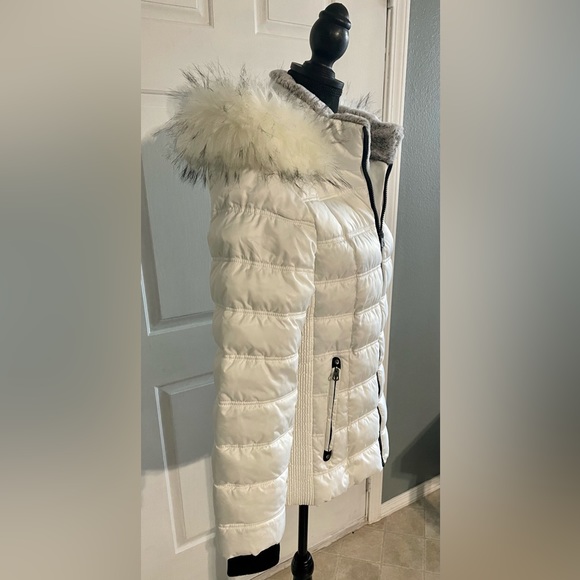 Nautica Women Puffer Jacket - Picture 4 of 14